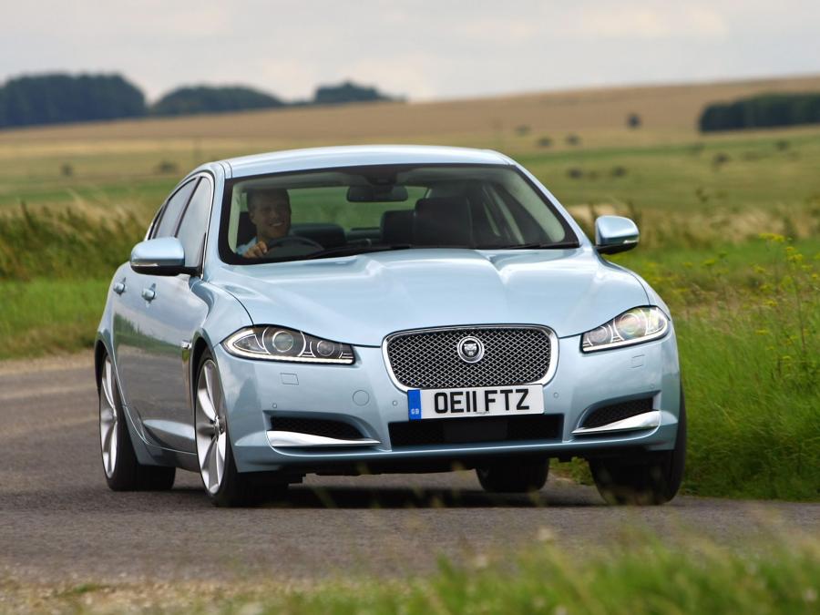  Jaguar XF 2.2 Diesel 2011 года  (UK) (фото 13 из 18)
